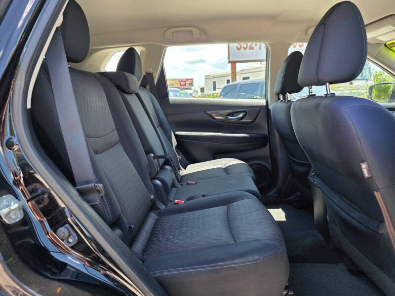 2018 Nissan Rogue S