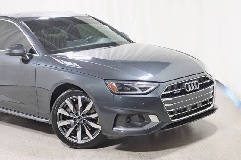 2022 Audi A4 quattro Premium 40 TFSI