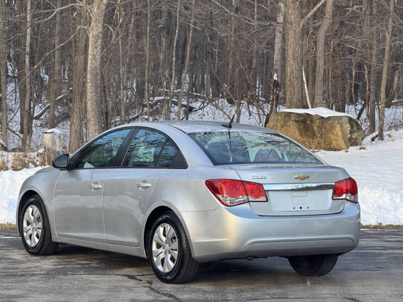 2013 Chevrolet Cruze LS Auto