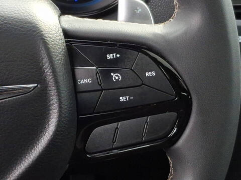 2023 Chrysler 300 S V6