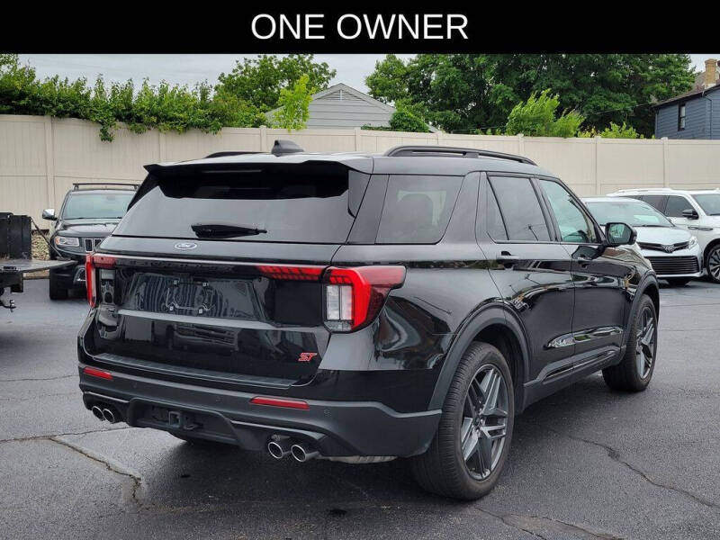 2025 Ford Explorer ST