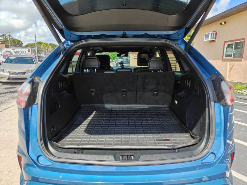 2019 Ford Edge ST