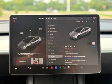 2025 Tesla Model Y Performance