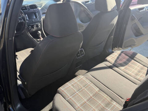 2013 Volkswagen GTI Base PZEV