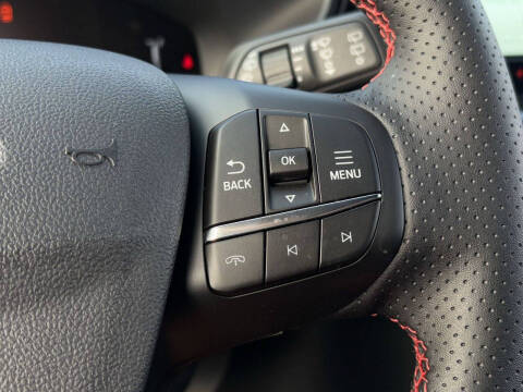 2025 Ford Escape Hybrid ST-Line