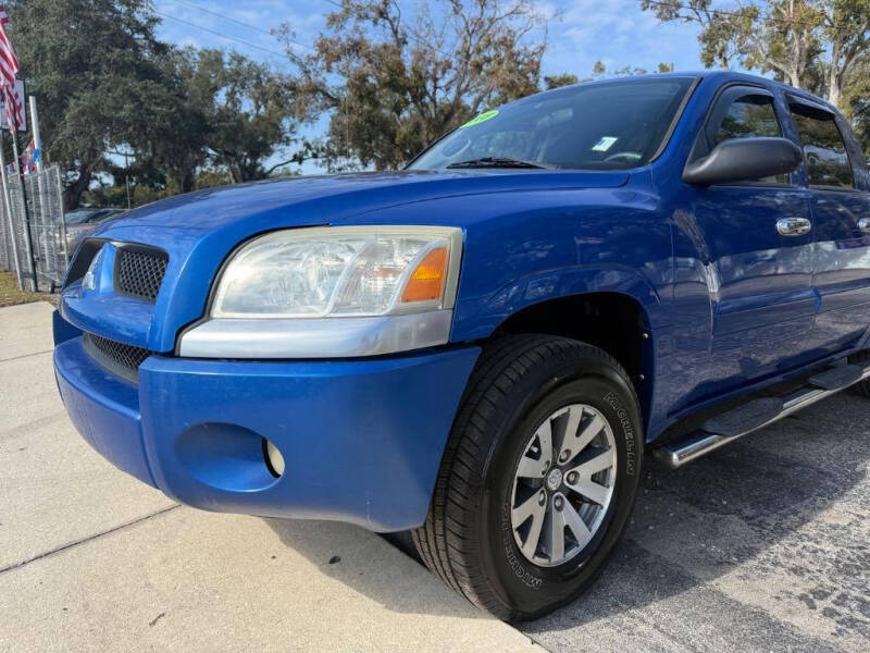 2008 Mitsubishi Raider LS