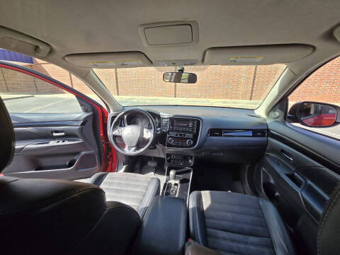 2019 Mitsubishi Outlander SE