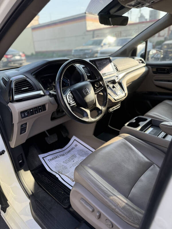 2019 Honda Odyssey Elite