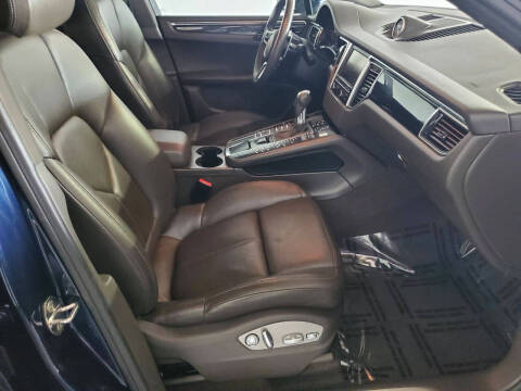 2016 Porsche Macan S