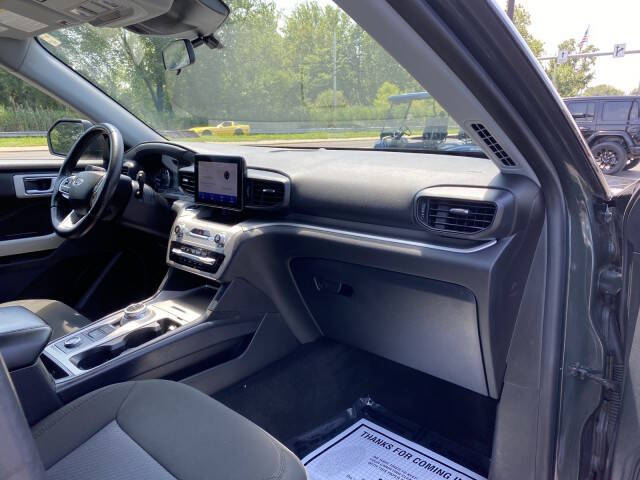 2022 Ford Explorer XLT