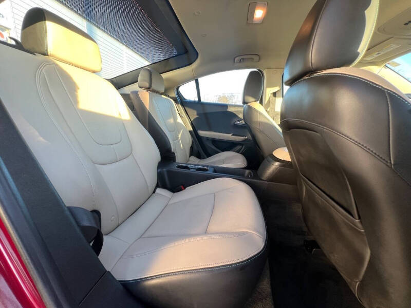 2011 Chevrolet Volt Premium