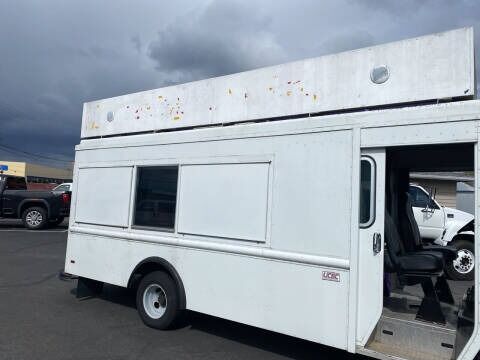 1999-food-truck-gmc-workhorse-food-service-conversion