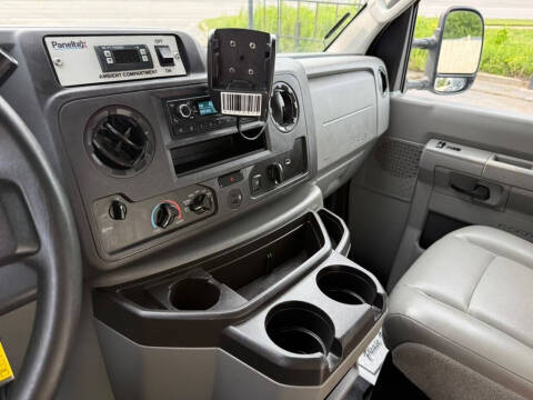 2024 Ford E-Series