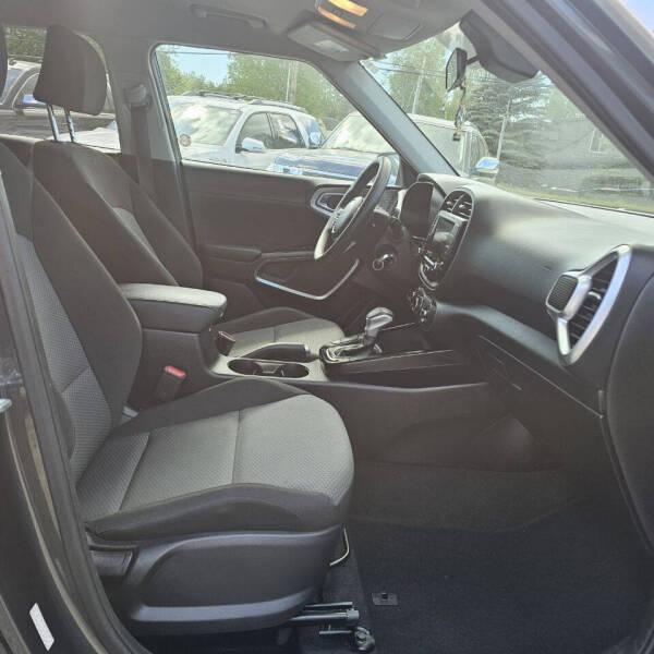 2024 Kia Soul LX