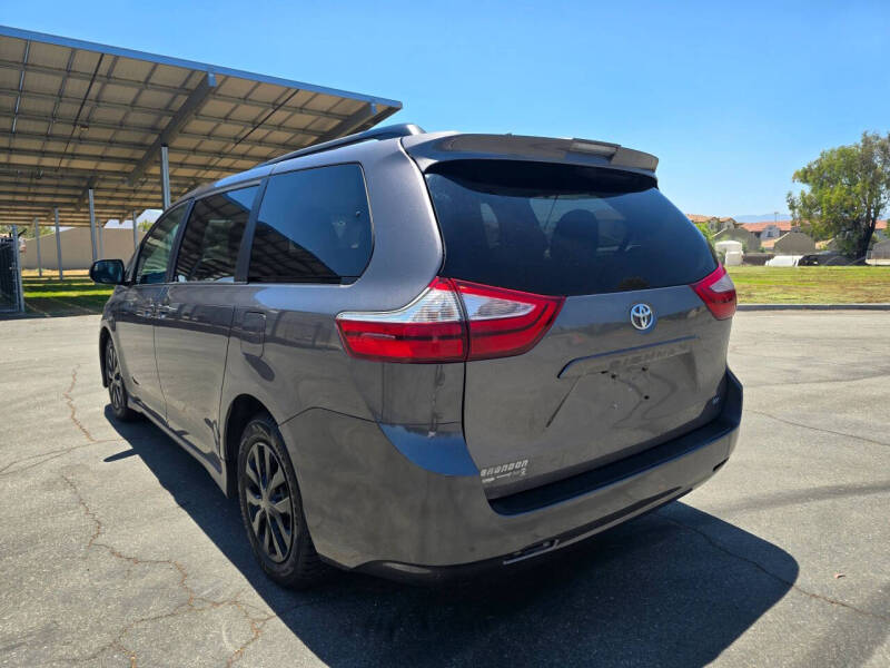 2019 Toyota Sienna