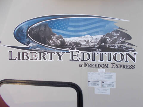 2014 Coachmen RV Liberty Edition