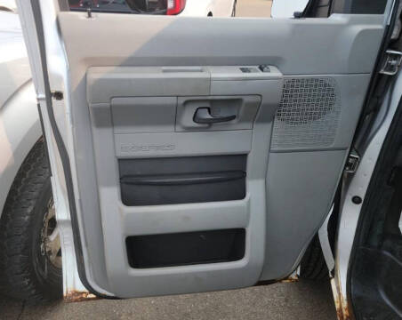 2010 Ford E-Series E-350 SD XL
