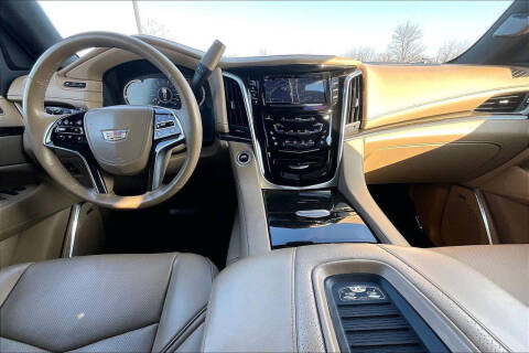 2020 Cadillac Escalade Platinum