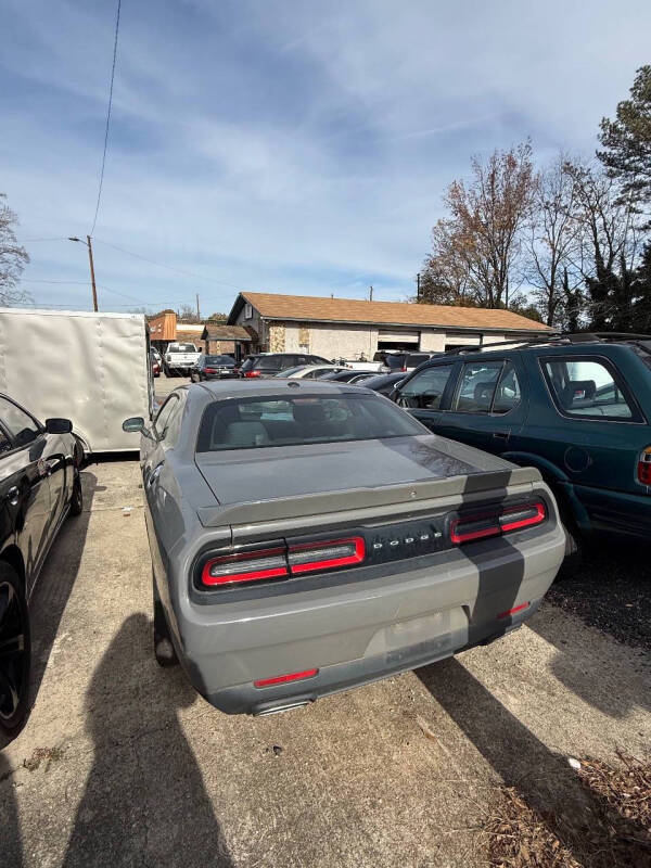 2019 Dodge Challenger SXT