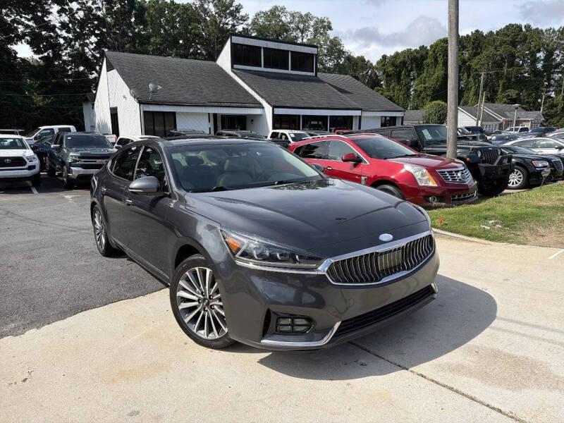 2017 Kia Cadenza Premium