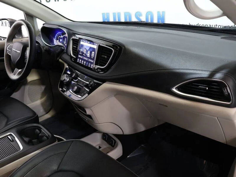 2020 Chrysler Pacifica Limited