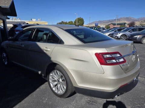 2018 Ford Taurus Limited