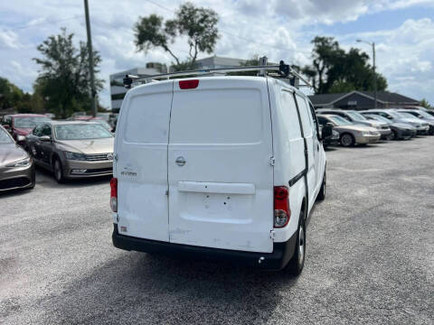 2016 Nissan NV200