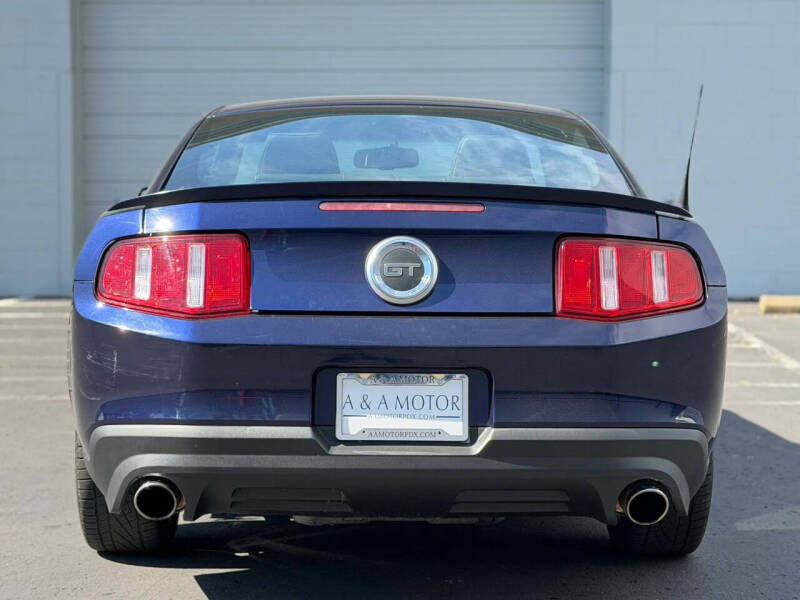 2011 Ford Mustang GT Premium