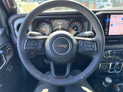 2025 Jeep Gladiator Sport S