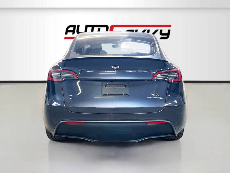 2024 Tesla Model Y Long Range
