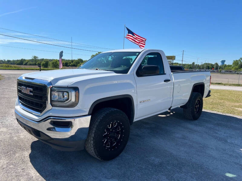 2017 GMC Sierra 2WD Regular Cab Long Box's photo