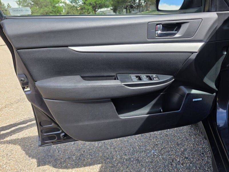 2012 Subaru Outback 3.6R Premium