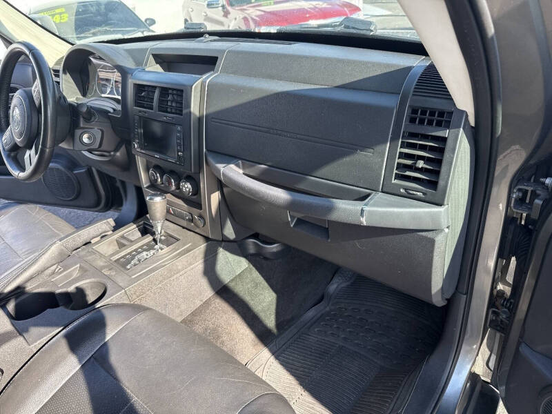 2012 Jeep Liberty Latitude