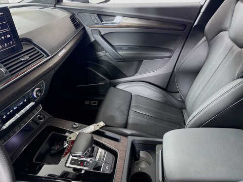 2024 Audi Q5 e quattro S line Prestg 55 TFSI