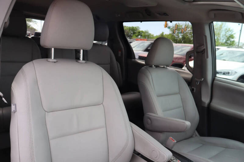 2017 Toyota Sienna