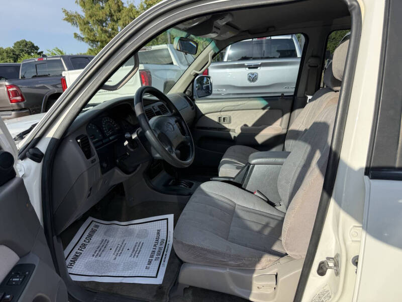 2002 Toyota 4Runner SR5