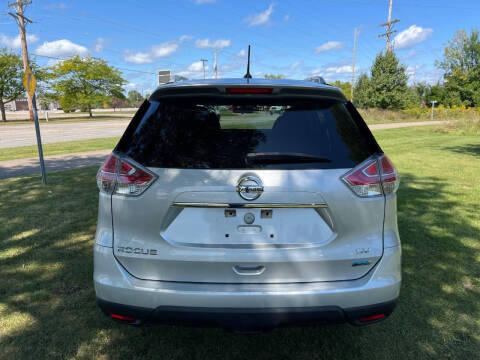 2015 Nissan Rogue SV