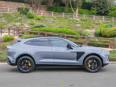 2021 Aston Martin DBX