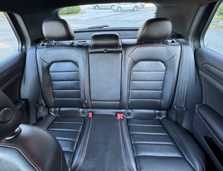 2018 Volkswagen Golf GTI SE