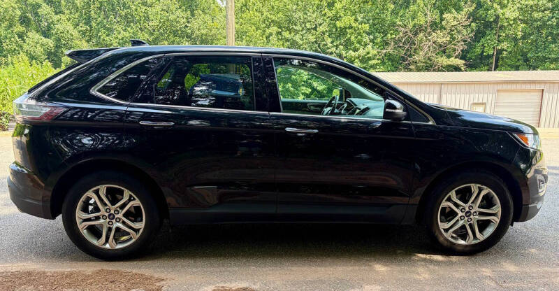 2017 Ford Edge Titanium
