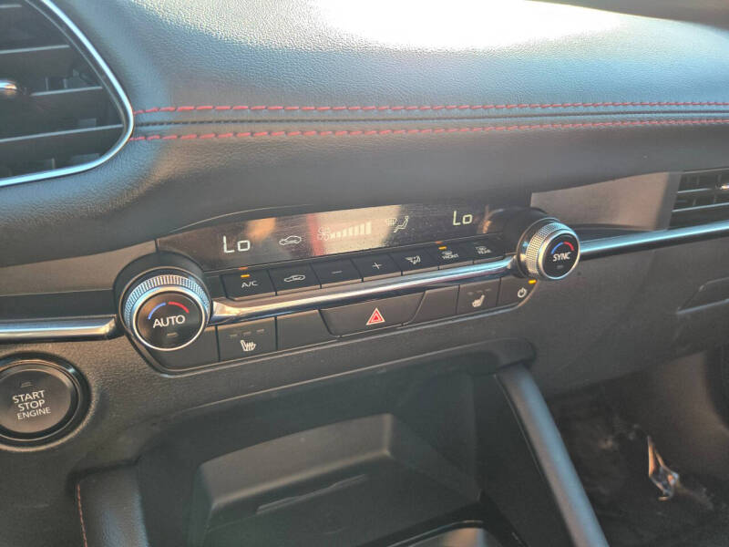 2024 Mazda Mazda3 Hatchback 2.5 S Carbon Edition