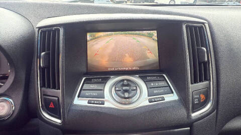 2014 Nissan Maxima