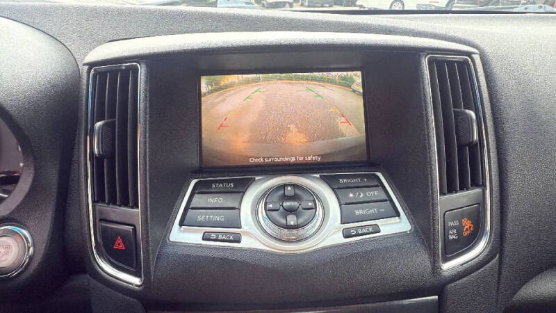 2014 Nissan Maxima