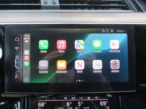 2019 Audi e-tron quattro Prestige