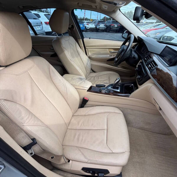 2014 BMW 3 Series 328i