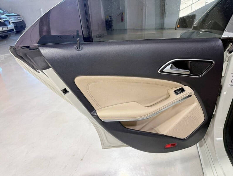 2016 Mercedes-Benz CLA CLA 250 4MATIC