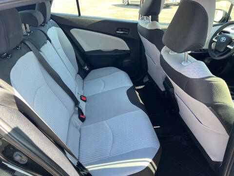 2016 Toyota Prius Two