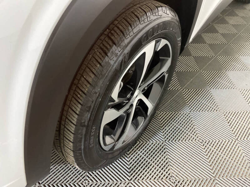 2024 Chevrolet Trax RS