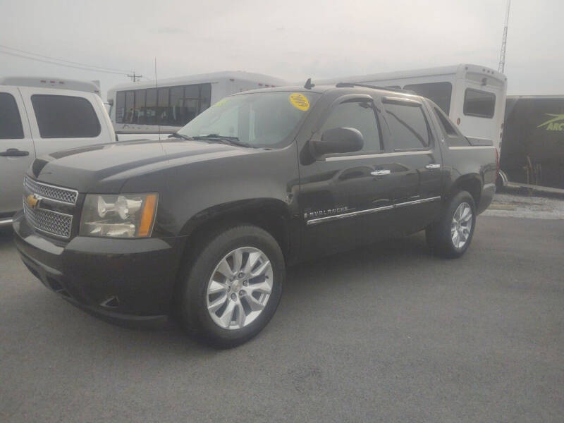 2009 Chevrolet Avalanche for sale at Mr E's Auto Sales in Lima OH