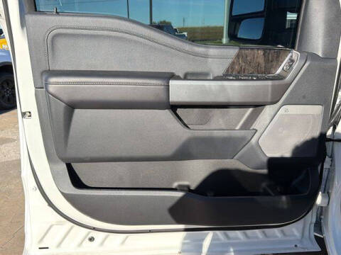 2025 Ford F-450 Super Duty Lariat